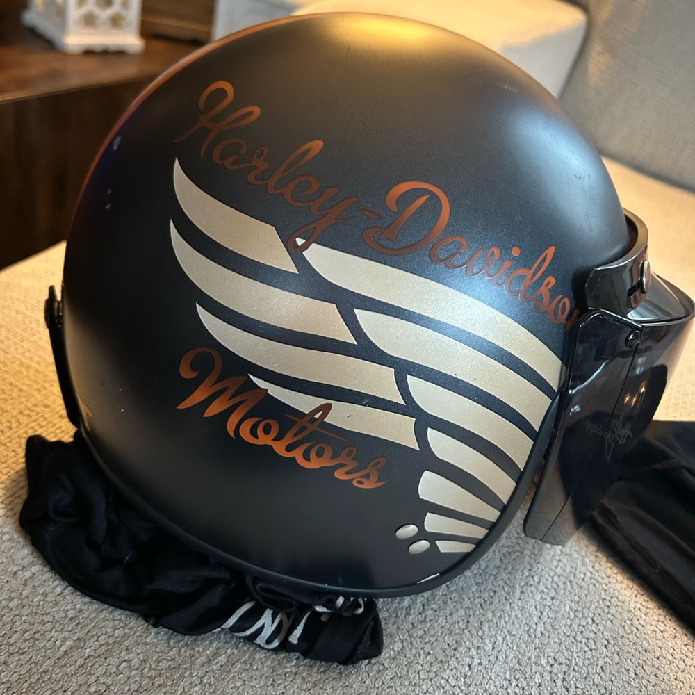 Harley-Davidson Matte Black Helmet with light gold and Orange Accents